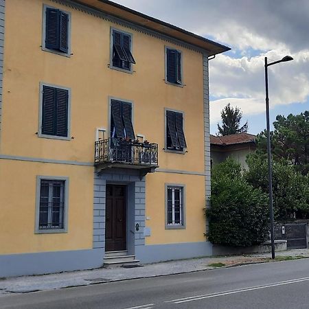 Finestra Sul Borgo Hotel Lucca Luaran gambar